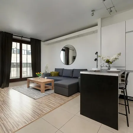 Spacious Located Near Raclawice Panorama By Renters דירה ורוצלב