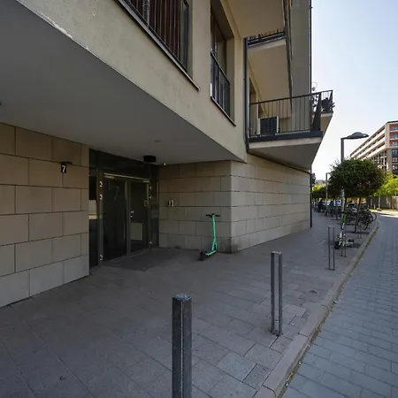 Spacious Located Near Raclawice Panorama By Renters