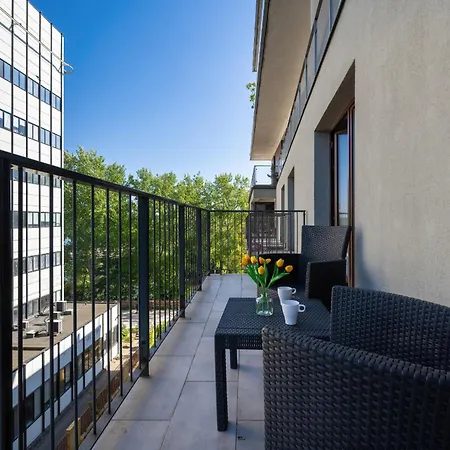 Spacious Located Near Raclawice Panorama By Renters 아파트 브로츠와프